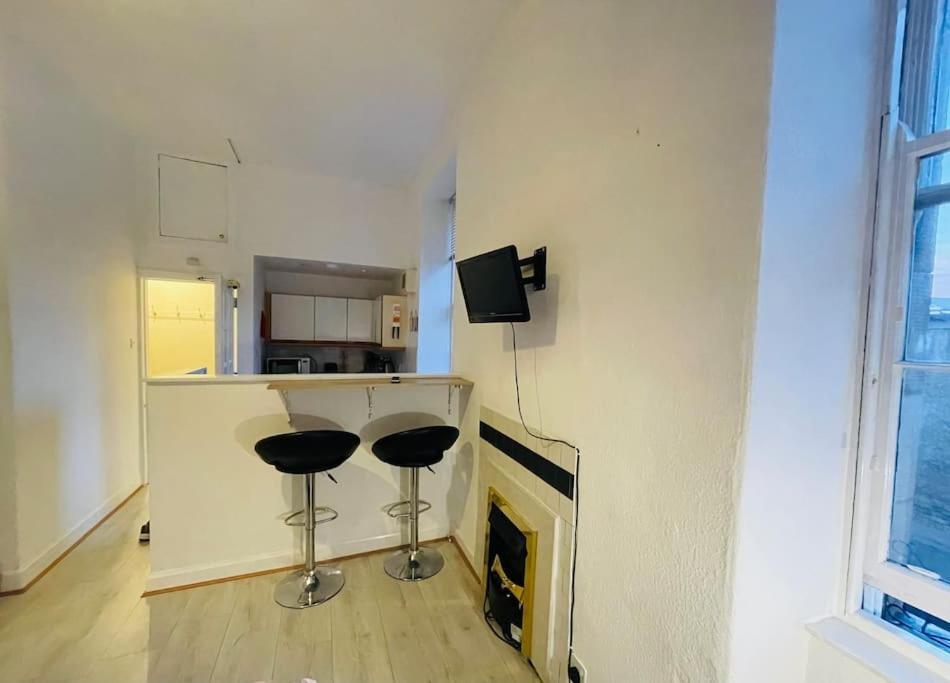 City Studio Flat West Toll Cross Edinburgh Exterior photo