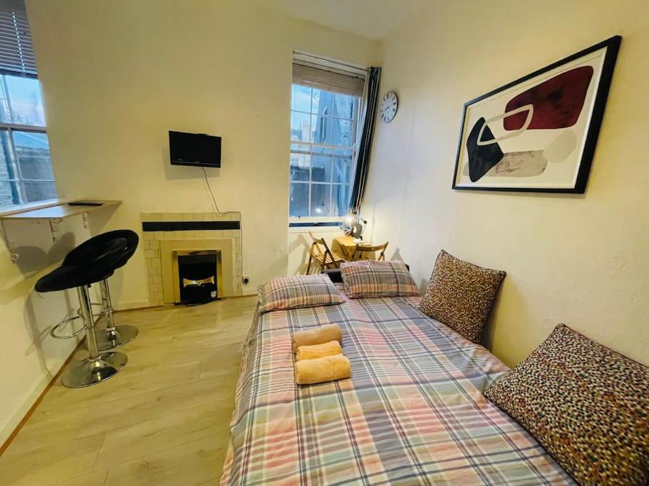 City Studio Flat West Toll Cross Edinburgh Exterior photo
